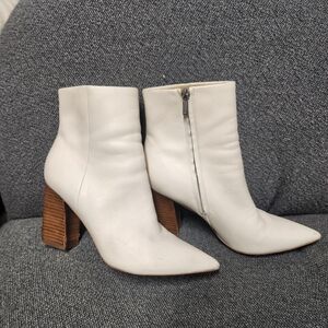 Marc Fisher Heeled Boots Cream Size 9.5